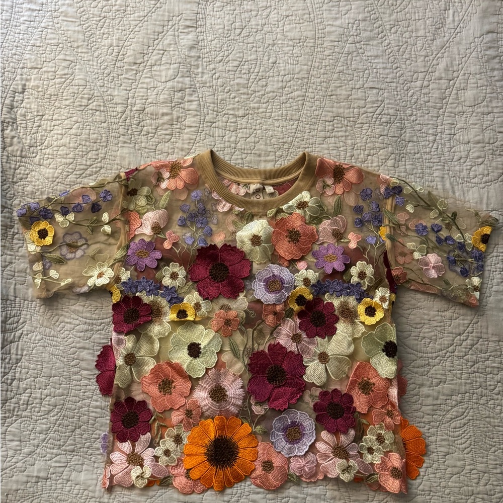 Anthropologie Dolan floral appliqué shirt
